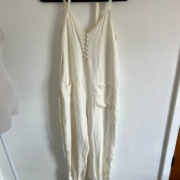 Spell & the Gypsy Milla Strappy Jumpsuit Womens S Off White Linen Jumper - Picture 3 of 8